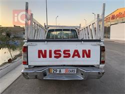 نيسان بيك اب